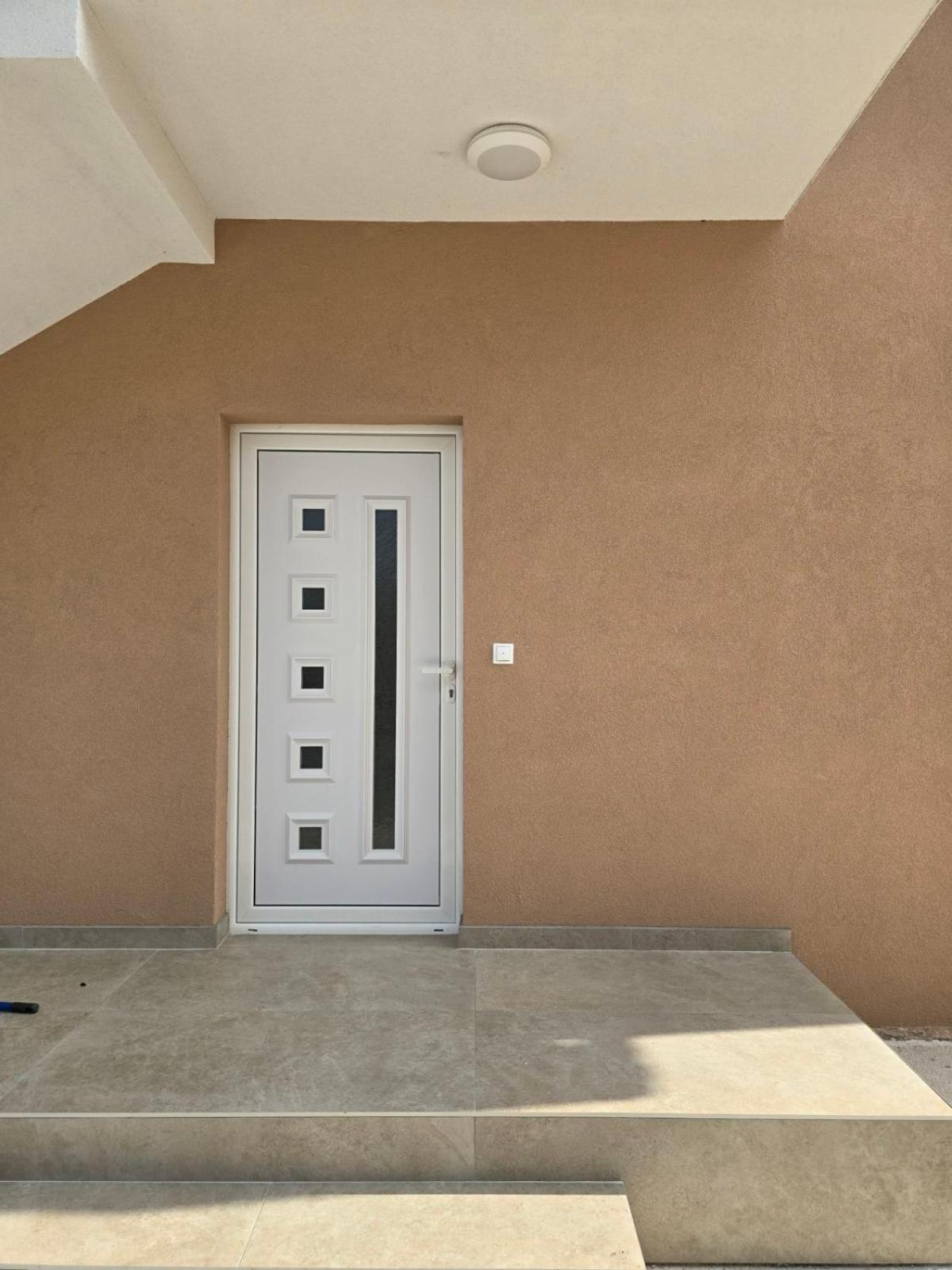 Apartment Iria *