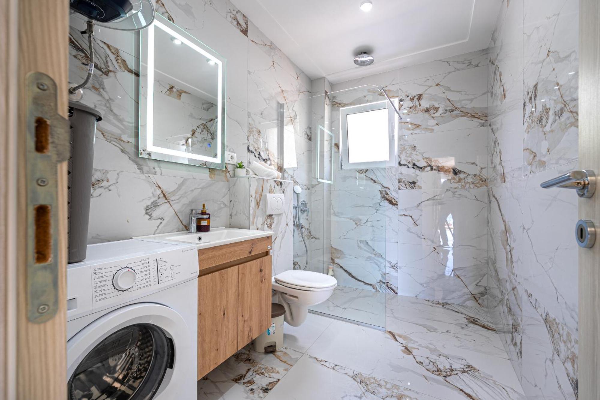 Apartment Iria *